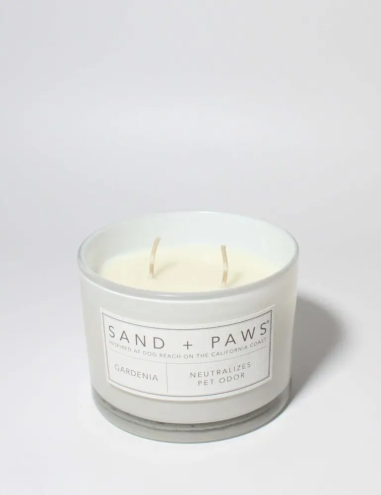Sand + Paws Gardenia 12 Oz Scented Candle - Image 3